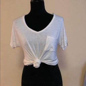 White t shit w pocket